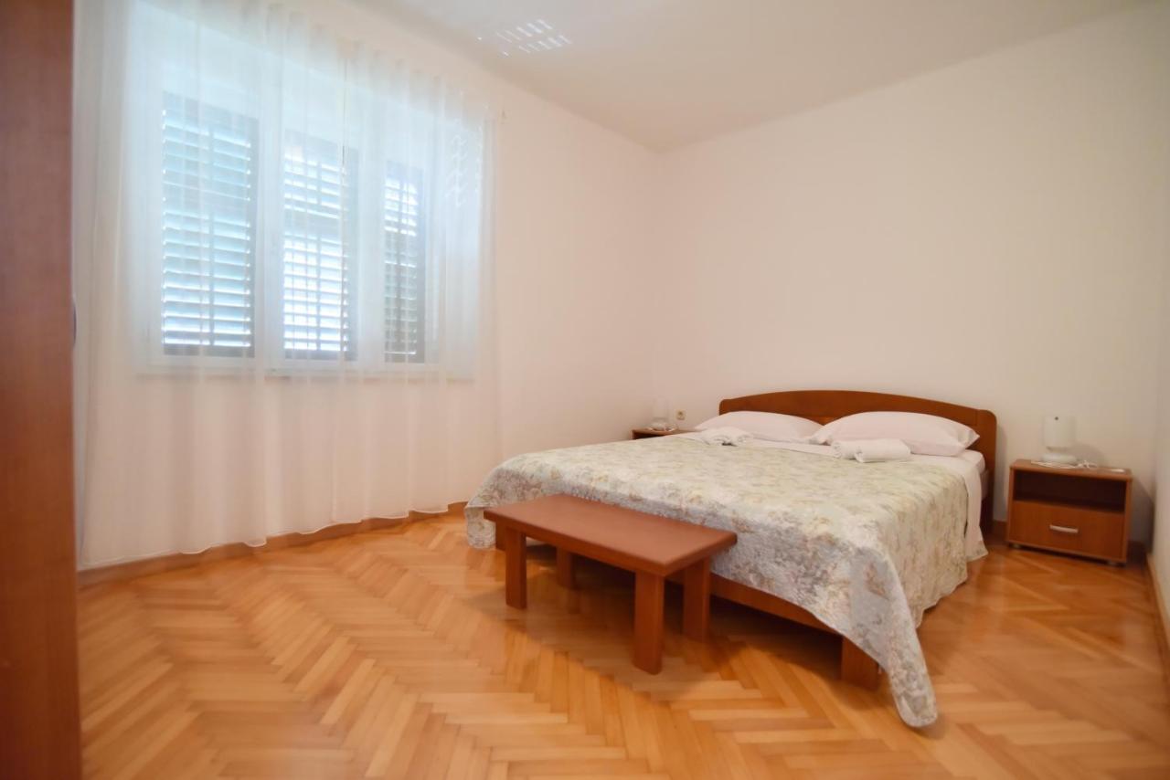 Apartmani Badurina - Crnika ルン エクステリア 写真